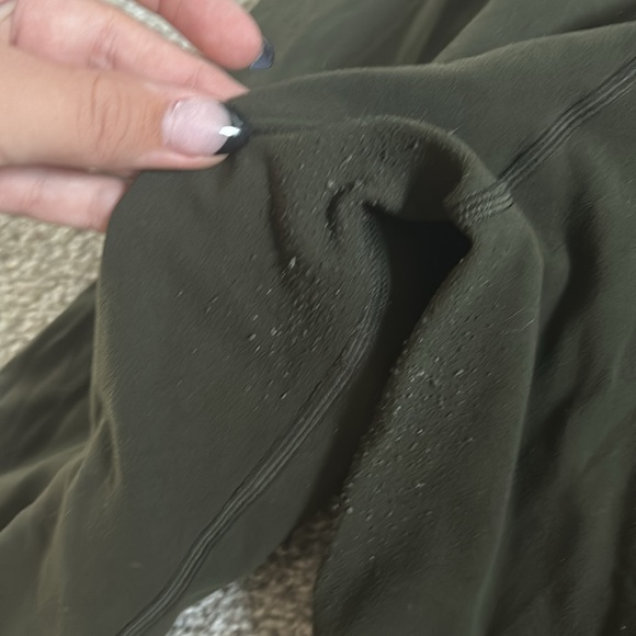 size 4 lululemon leggings - Picture 5 of 9